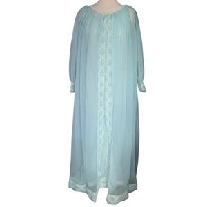 Vintage Miss Elaine blue floral peignoir w/2 nighties approx M